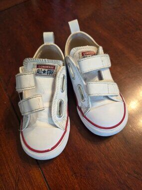 Converse Kids' Chuck Taylor All Star Easy-On Leather Sneaker